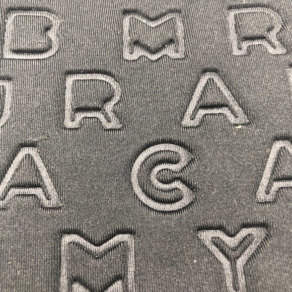 MARC by Marc Jacobs Dreamy Black Logo Neoprene Padded Tablet Case Zippered Top - Picture 3 of 8